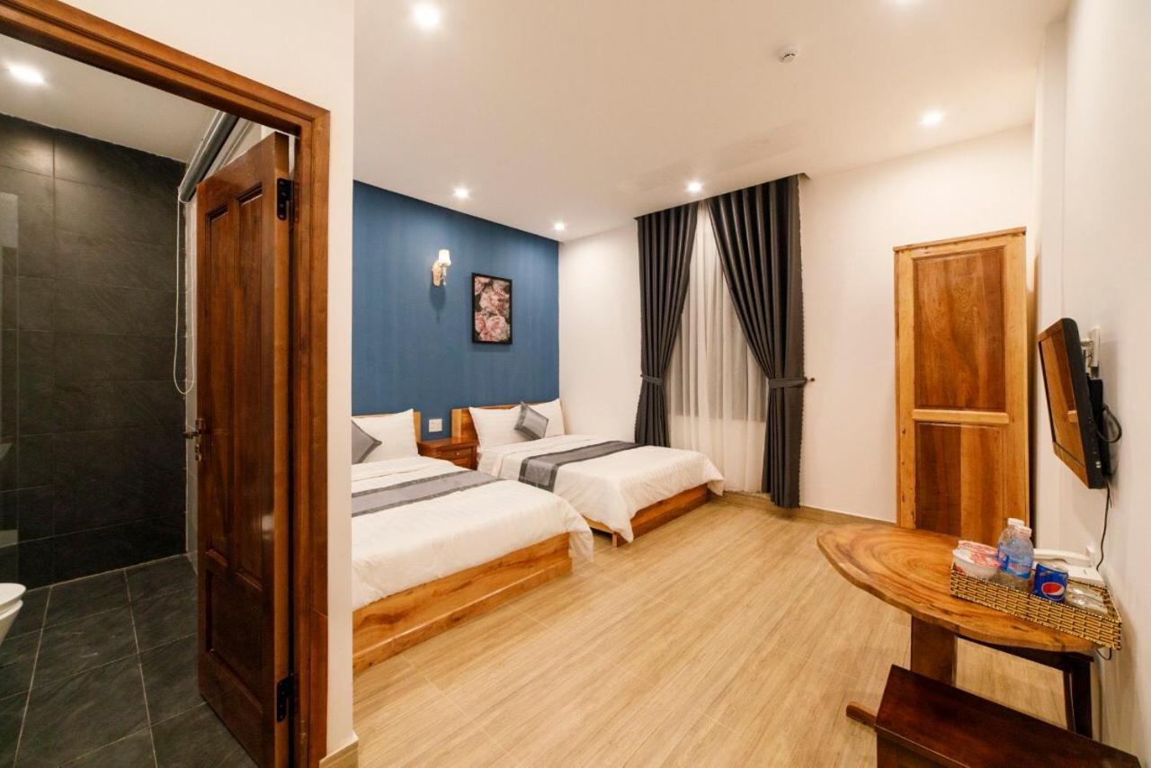 Roha Hotel Да Лат Екстериор снимка