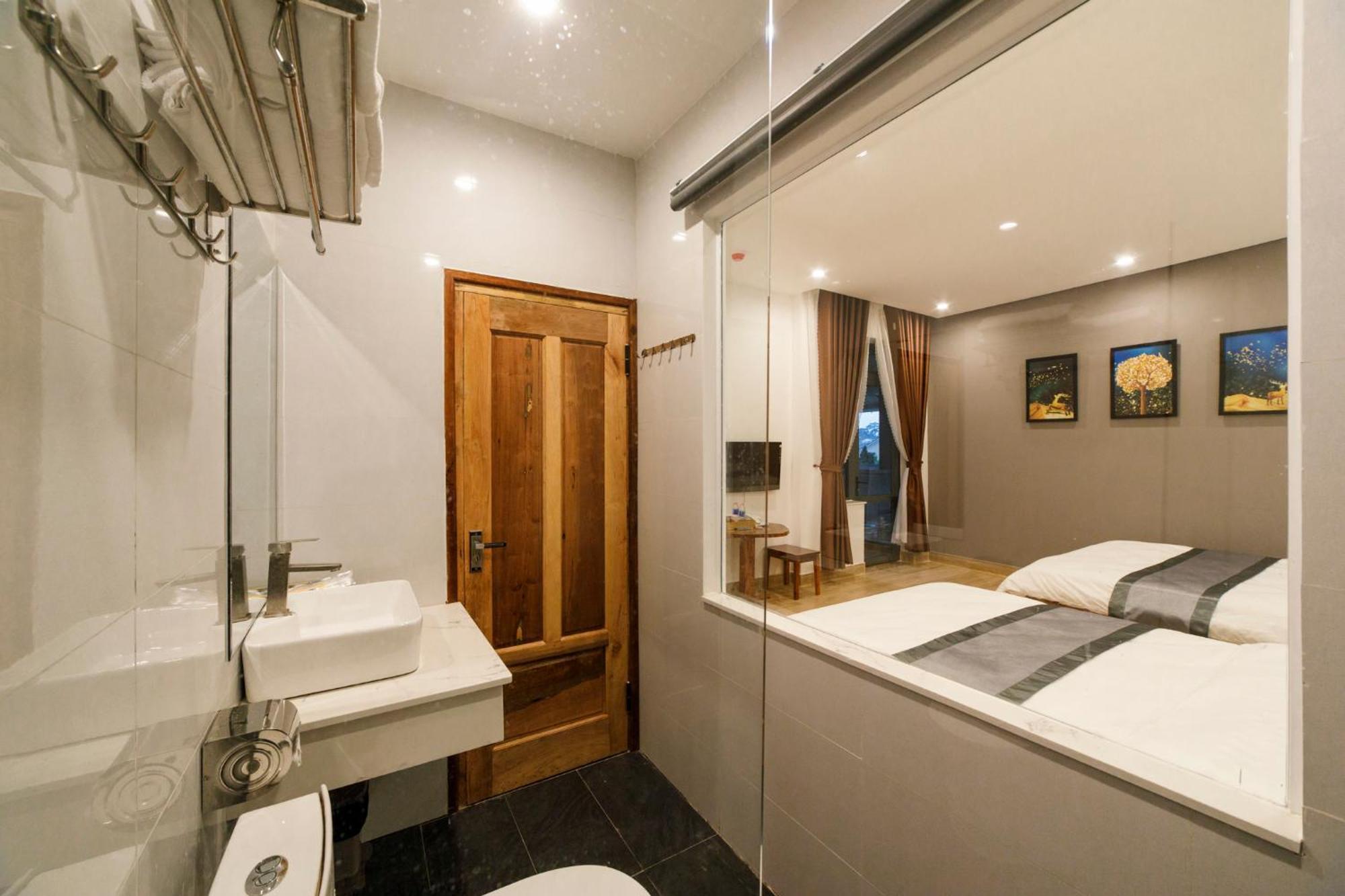 Roha Hotel Да Лат Екстериор снимка